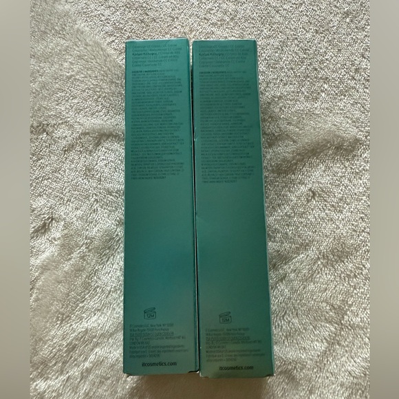 Lot of 2 IT Cosmetics CC+ Oil-Free Matte Cream - Shades Rich + Rich Honey - Picture 3 of 4